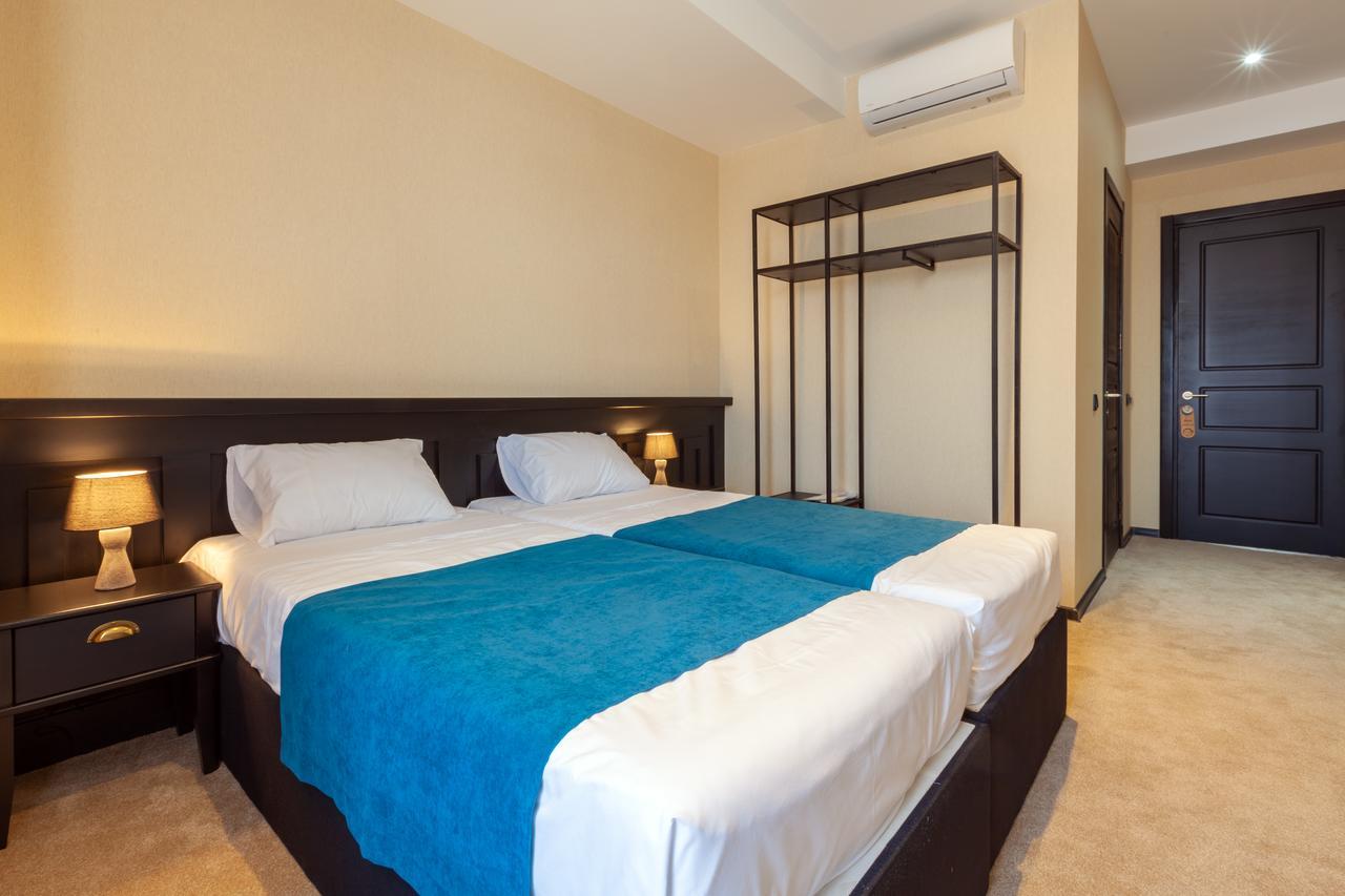 Hotel Solomon à Koutaïssi Extérieur photo